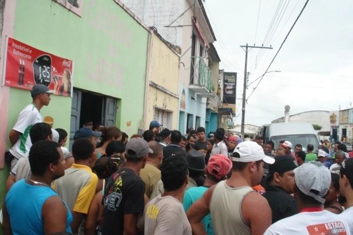 Motorista de transporte alternativo é assassinado