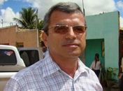 Candidato a deputado sai da UTI e volta para sua campanha
