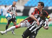 Em duelo pelo G3, Botafogo e Atlético-PR só empatam