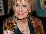 Morre atriz de 'Titanic', aos 100 anos