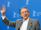 Morre cineasta Arthur Penn, diretor de 'Bonnie e Clyde'