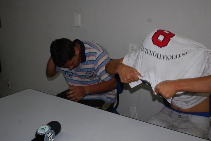Jovens acusados de assaltos são presos pelo Bope