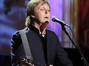 George Michael recebe carta de Paul McCartney na prisão