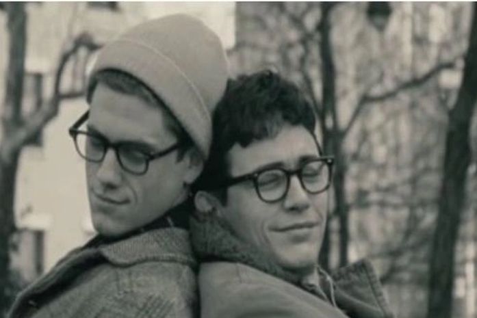 Ator de Homem-Aranha faz cena quente "gay" em filme