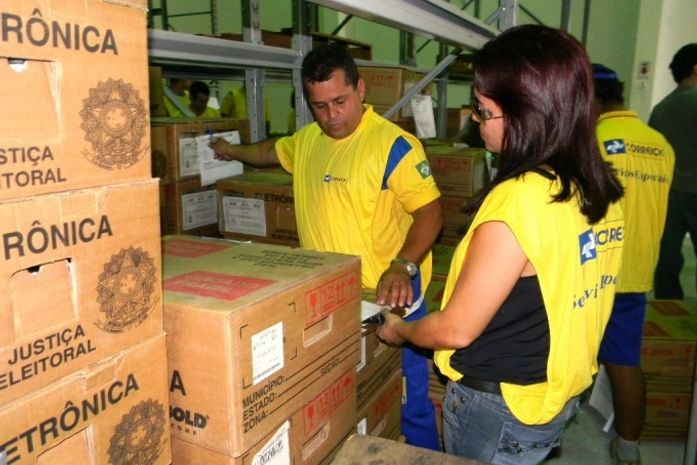 Correios iniciam entrega das urnas eleitorais em Alagoas