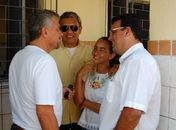 Mário Agra e Heloísa Helena comparecem juntos a local de votação