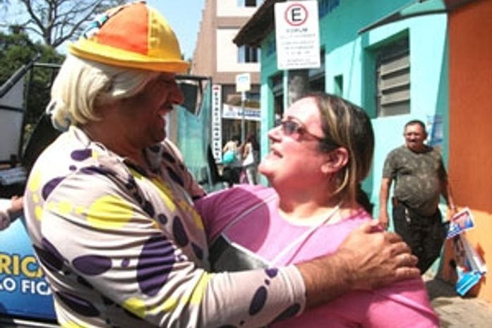 Tiririca supera 1 milhão de votos para deputado federal em SP
