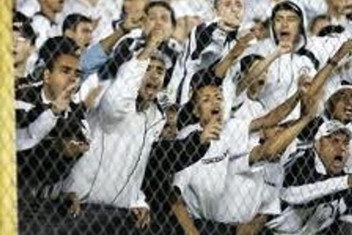 Santos quer meio de campo 'dos sonhos' em 2011