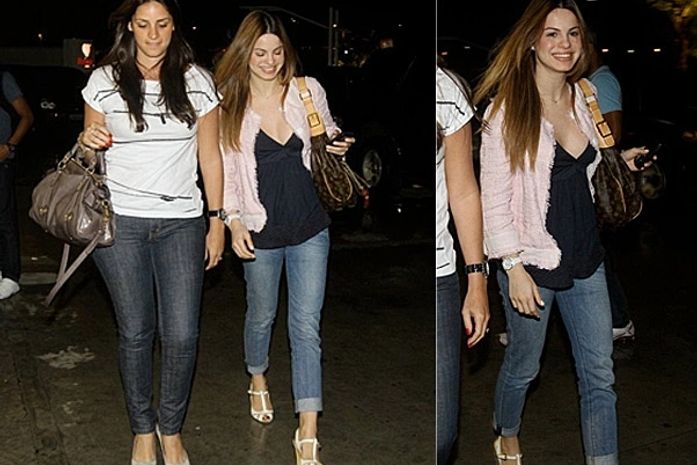 Sthefany Brito faz nova visita ao neto de Zico