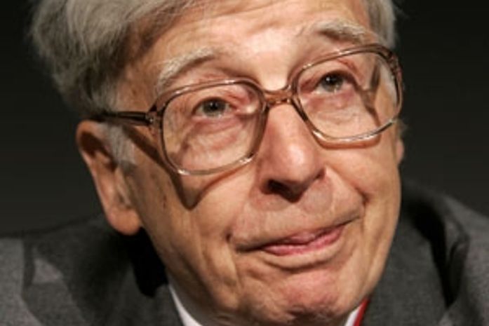 Robert Edwards, britânico laureado com o Nobel de
Medicina em 2010.