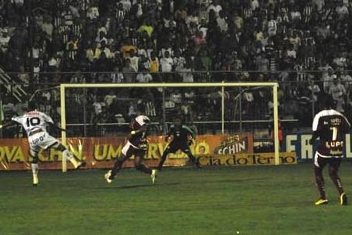 ASA vence a segunda consecutiva e fica mais longe da temível zona da degola