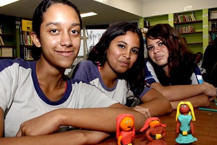 RJ: parceria com o Anima Mundi transforma alunos em animadores