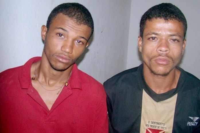 Polícia prende dois acusados de assalto no Farol