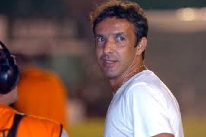 Experiente meia Bilu treina no CRB e pode ser reforço