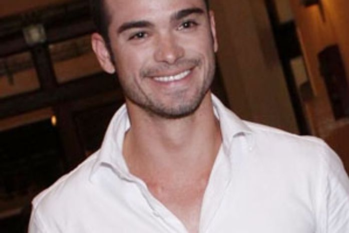 Sidney Sampaio desmente romance com Anamara