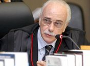 Justiça determina que plano de saúde custeie internamento e cirurgia