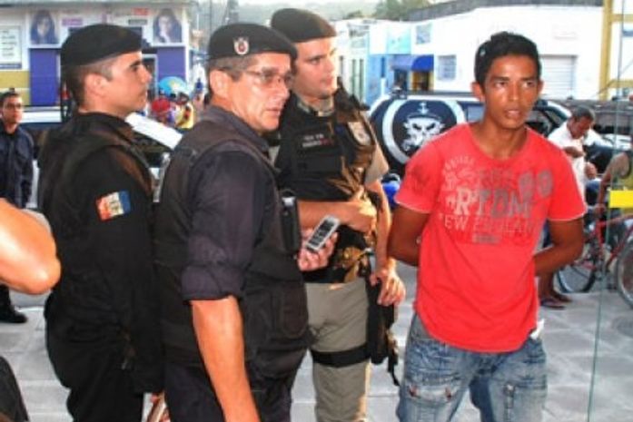 Assaltante “cria” nova modalidade de assalto em São Miguel