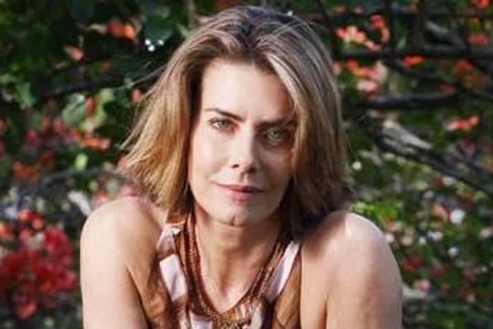 Maitê Proença acha que brasileiro fala mais de sexo do que faz