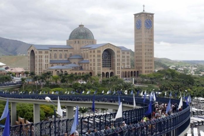 Aparecida deve receber 200 mil pessoas para festa da Padroeira