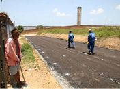 Concluída primeira etapa da pavimentação em asfalto na Terra da Esperança