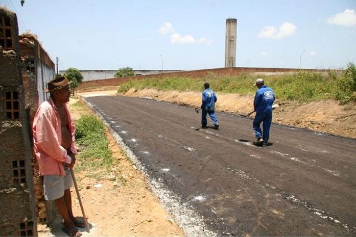 Concluída primeira etapa da pavimentação em asfalto na Terra da Esperança