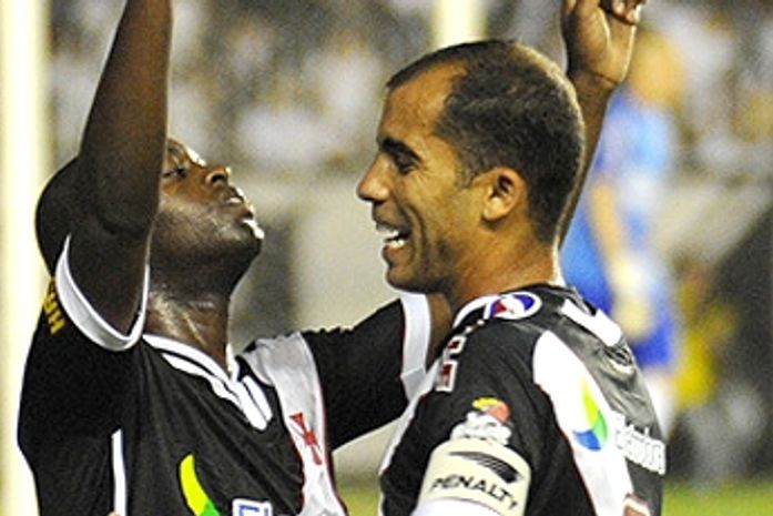 Gols:Vasco vence por 2 a 0 e aumenta a crise do Corinthians