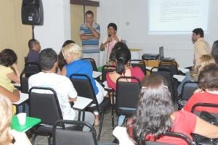 Estado e municípios discutem plano de ações para DST/Aids