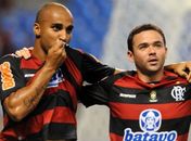 Gols:Na bola parada Flamengo vence o Internacional por 3 a 0