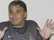 Andrés confirma contratação de Tite para espantar crise do Corinthians
