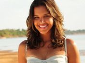 'Já tomei banho de lama. A pele fica macia e sedosa', diz Mariana Rios