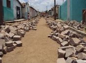 Prefeitura intensifica obras de pavimentação e drenagem em Palmeira