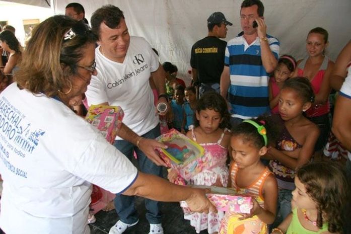Festa das crianças reúne mais de cinco mil pessoas em Marechal