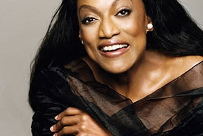 Jessye Norman exige toalhas molhadas trocadas de hora em hora