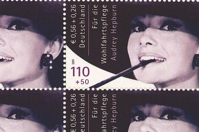 Selos raros de Audrey Hepburn foram leiloados em Berlim por mais de R$ 1 milhão