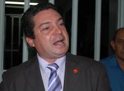 Ricardo Barbosa diz que dependência de Heloísa foi "pecado original"