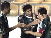 No jogo do apagão, Palmeiras vence o Sucre e avança na Sul-Americana