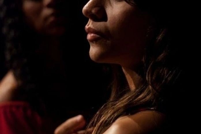 Quarta no Arena apresenta “Nós nus e os outros” no Teatro de Arena