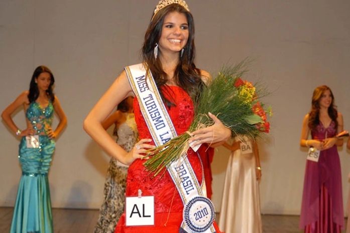 Estudante de Alagoas leva título em concurso de beleza realizado em SP