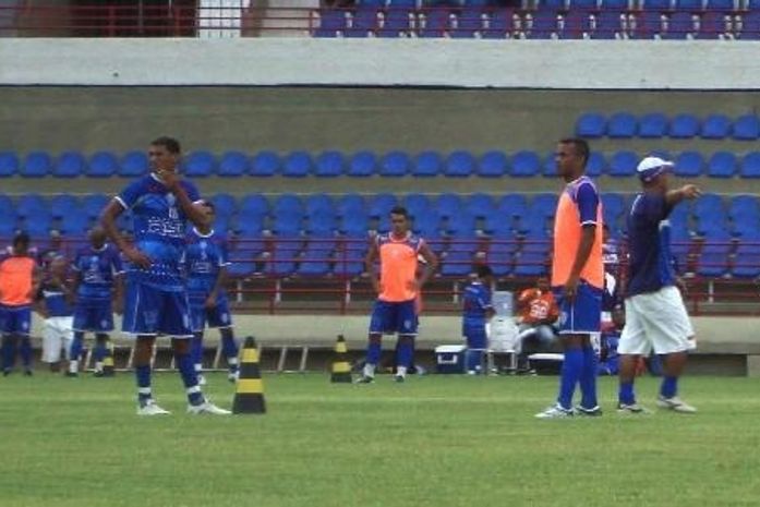 Sem Catanha CSA decide vaga contra “reservas” do Vitória