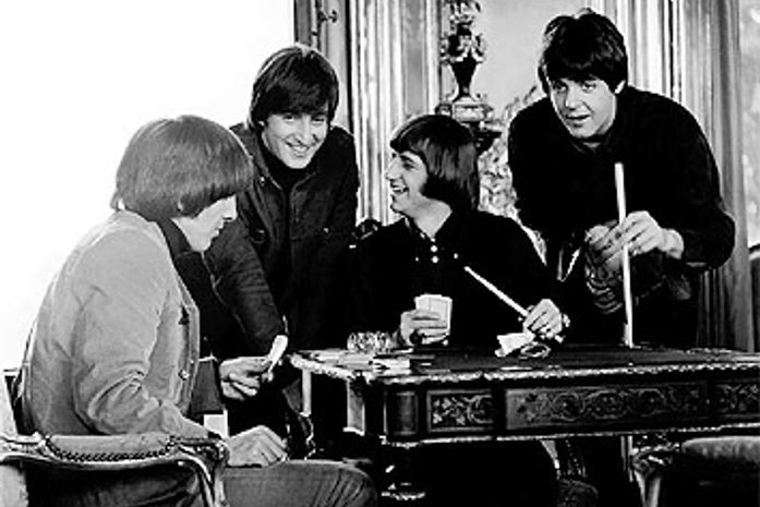 Coletâneas "Vermelho" e "Azul" dos Beatles são remasterizadas