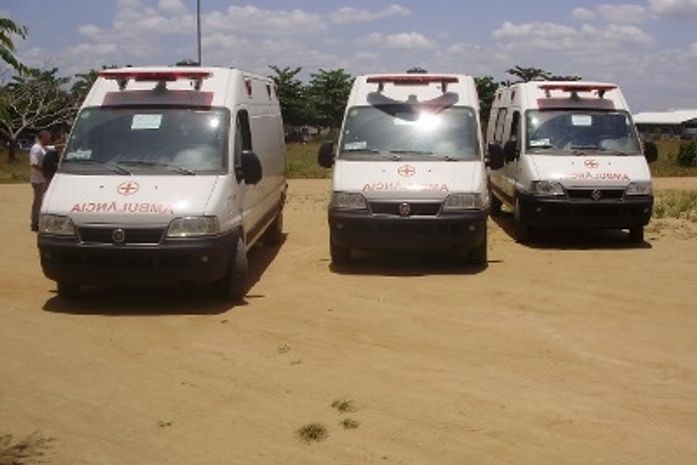 Cidade de Arapiraca recebe mais três novas ambulâncias