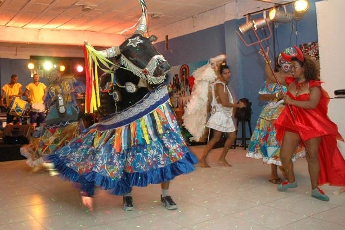 Galo da Madrugada faz 'pré-carnaval' todas as quintas-feiras