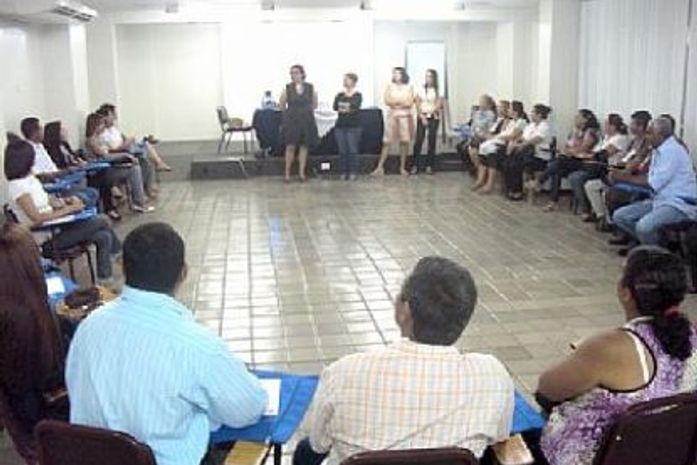 A abertura dos cursos foi realizada na segunda-feira, no Hotel Ouro Branco
