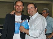 Prefeito Luciano Barbosa participa de lançamento de livro na Uneal‏
