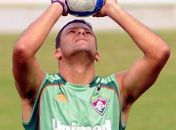 Em noite de duelos particulares, Flu e Grêmio medem forças pelo título