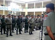 Tropa da PM embarca para reforçar segurança no interior