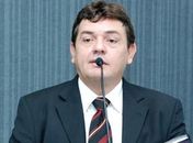 Juiz proibe circulação de motos em dois municípios nas eleições