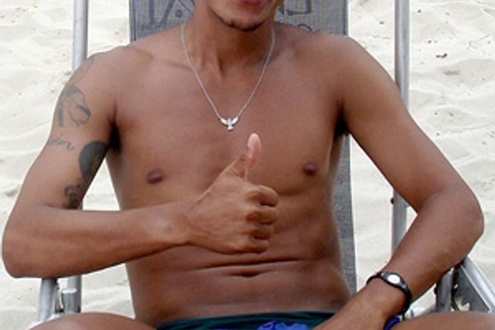 Após confusão,Alagoano Souza explica exclusão de perfil no Twitter