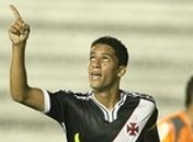 Vídeo:Vasco vence de virada o Grêmio Prudente e respira aliviado