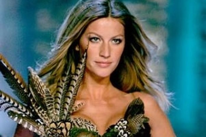Gisele Bündchen pode voltar a ser Angel da Victoria's Secret